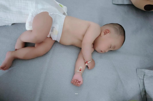 承德宝宝咳嗽发烧拉肚子